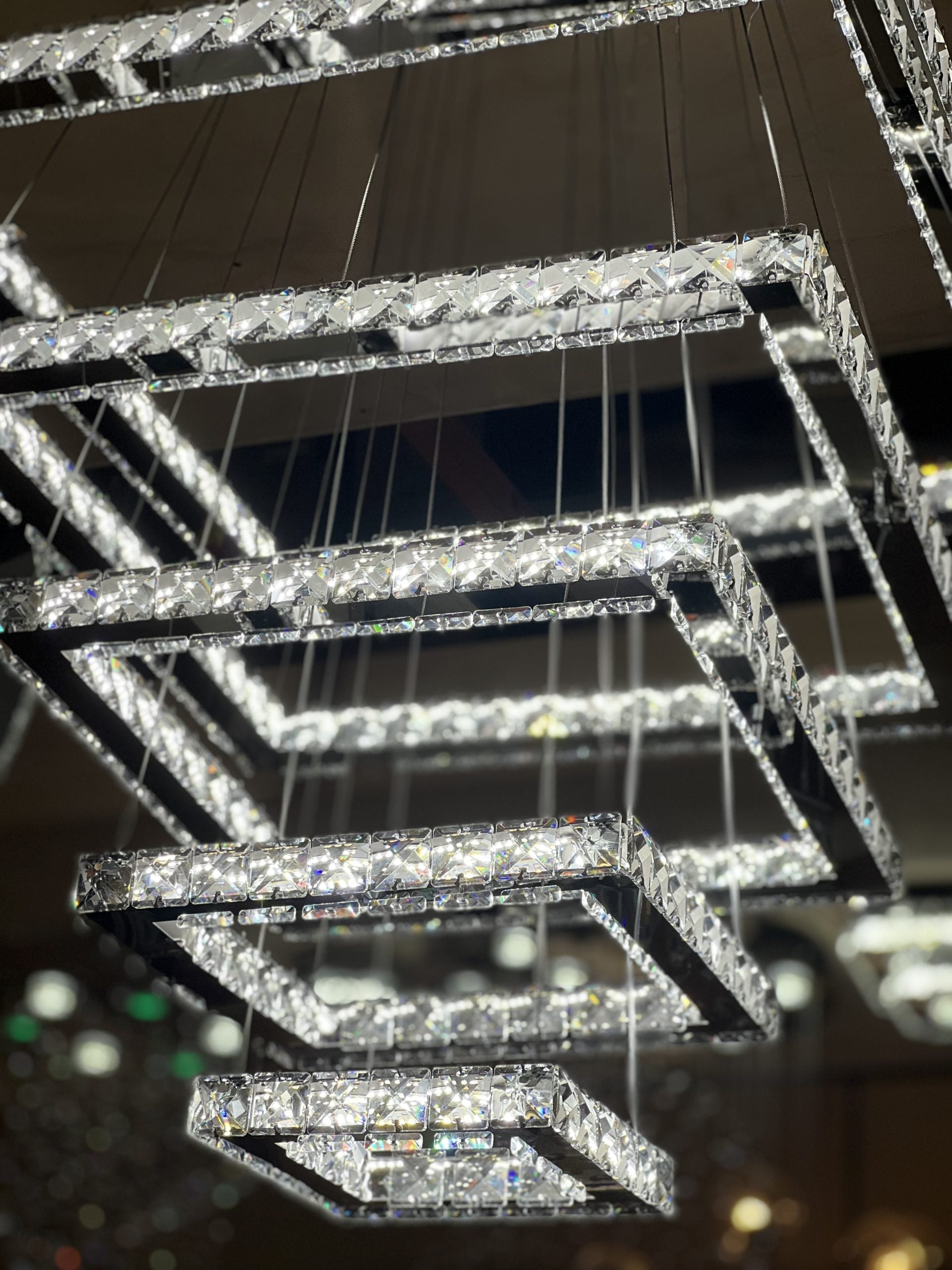 MULTIPLE LAYERS SQUARE MODERN CHANDELIER