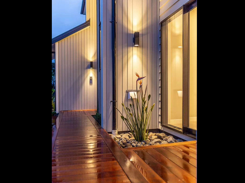 Modern Up & Down Outdoor Wall Light – Black