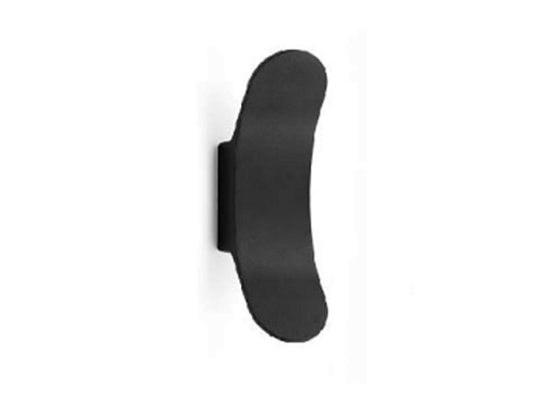 a222-b-outdoor-black-cct-outdoor-light-1