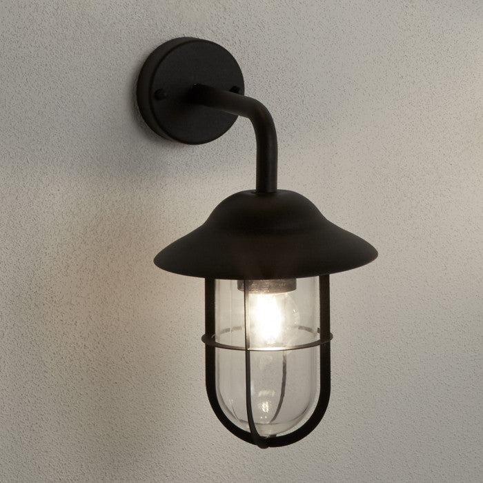 Davenport Wall Lantern-