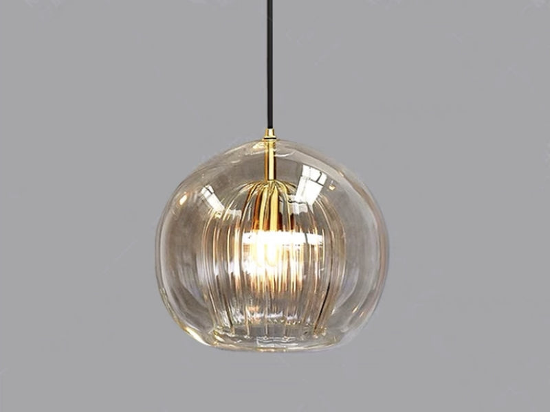 Globe Luciana Single Pendant Light in Clear Glass GX-P133