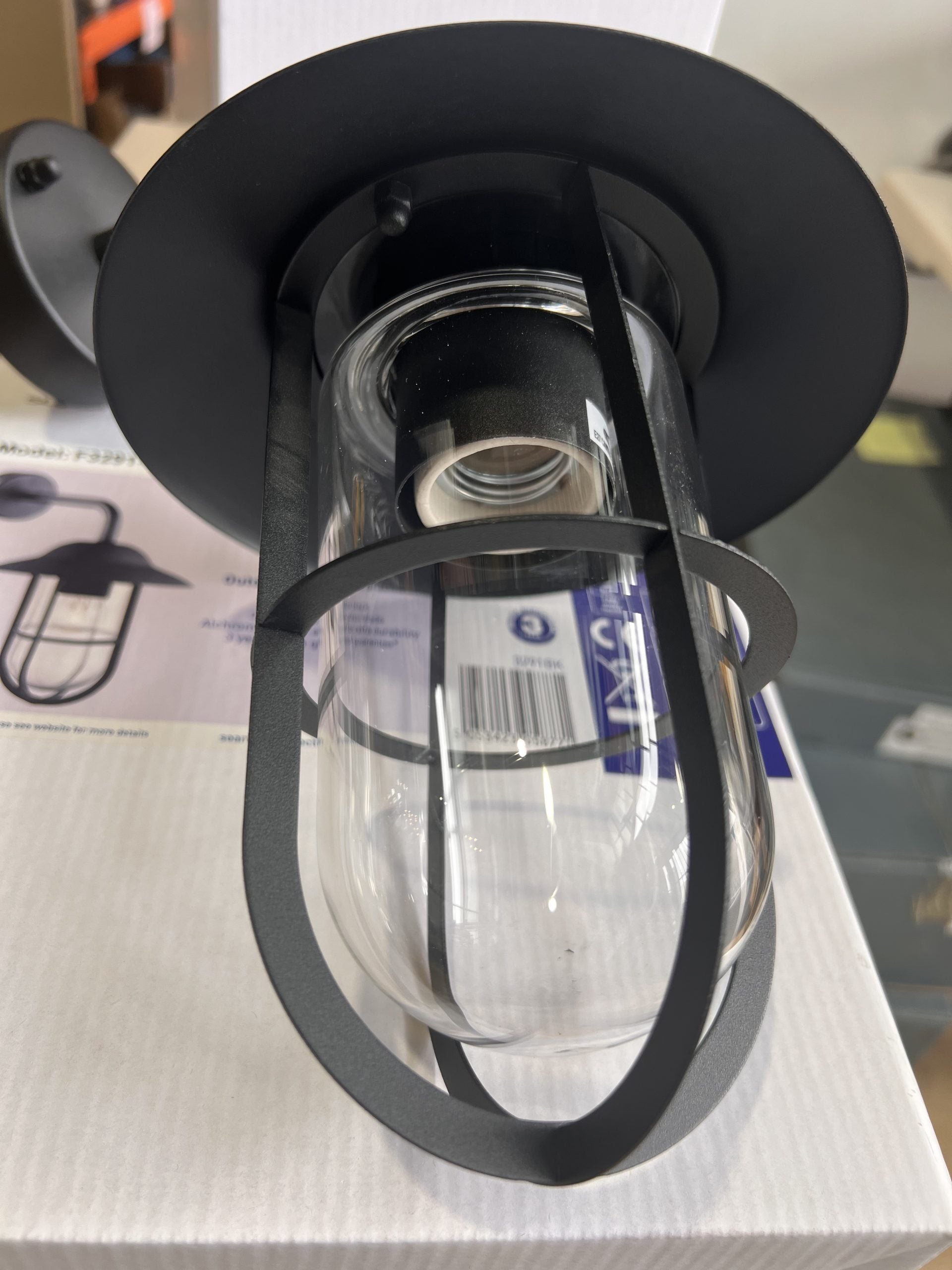 gs-wall light black