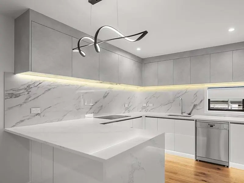 LED Kitchen Bar Black Pendant Light 1200mm - Twist Luna