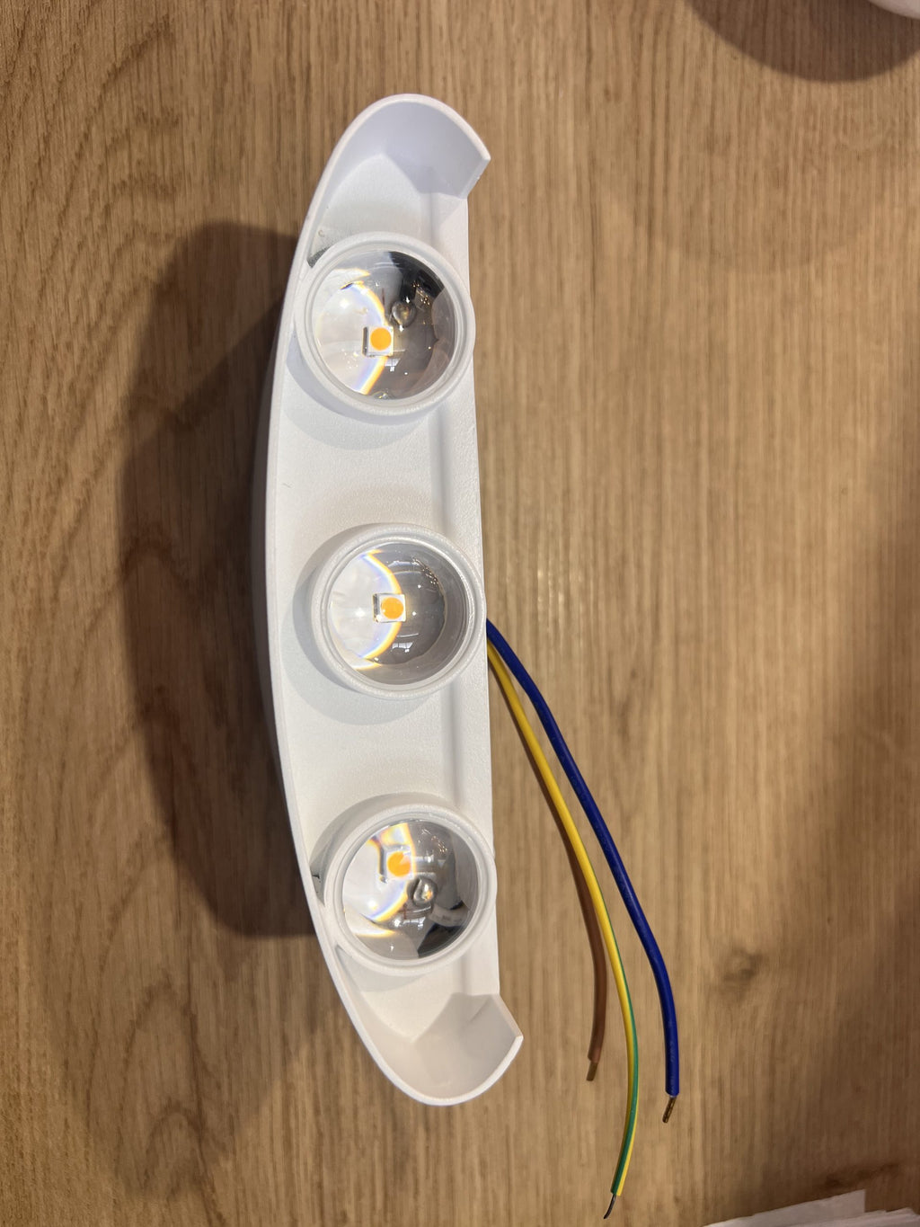 w6018w white wall light 2